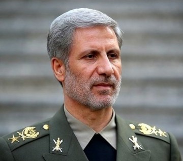 Министр обороны Ирана: США пытаются переместить боевиков ДАИШ в Афганистан