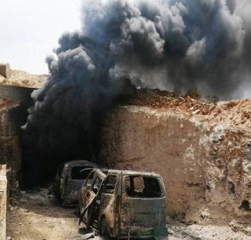 Баллоны с хлором, иностранные журналисты и «Белые каски»: в Минобороны предупредили о провокации с химоружием в Сирии