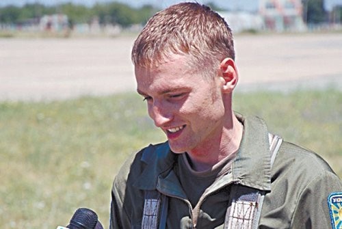 Накануне самоубийства летчик Волошин получил таинственный звонок