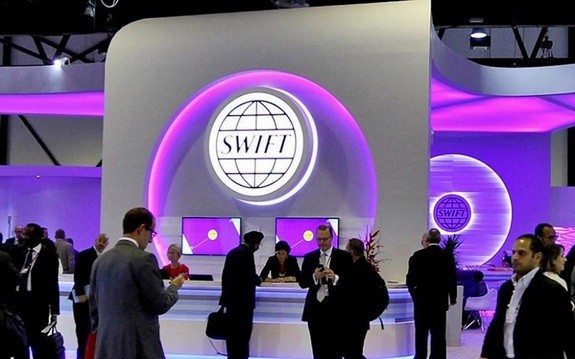 Россия готовится к отключению SWIFT