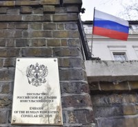 «Во имя видимости легитимности»: какие страны и под каким предлогом объявили о высылке российских дипломатов