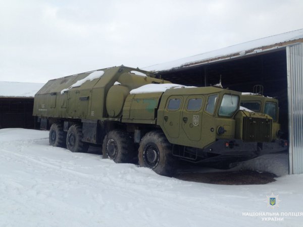 На Украине полиция случайно обнаружила 200 единиц украденной военной техники