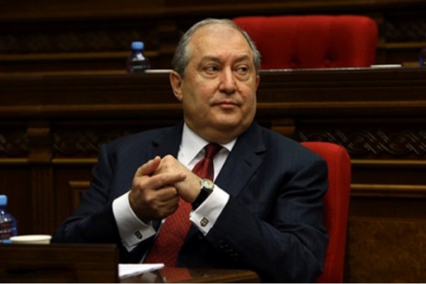 Президентом Армении избран недавний гражданин Великобритании, друг принца Чарльза