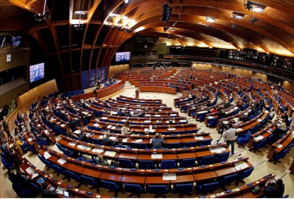 Россия вынуждает Совет Европы экономить на бумаге и уборке