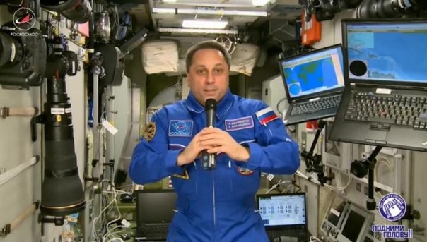 Космическое поздравление с 8 Марта от командира экипажа МКС