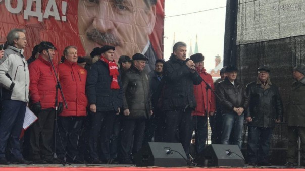 «Скандалы превратили Грудинина в проигрышную фигуру»: эксперты прокомментировали митинг левых сил в Москве