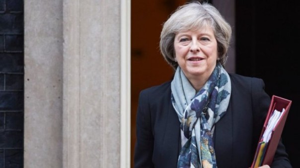 Лондон высылает из страны 23 российских дипломата