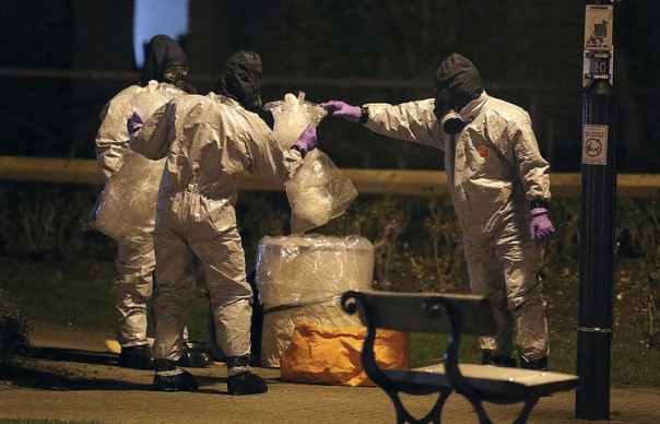 Telegraph: вещество, которым отравился Скрипаль, находилось в чемодане его дочери