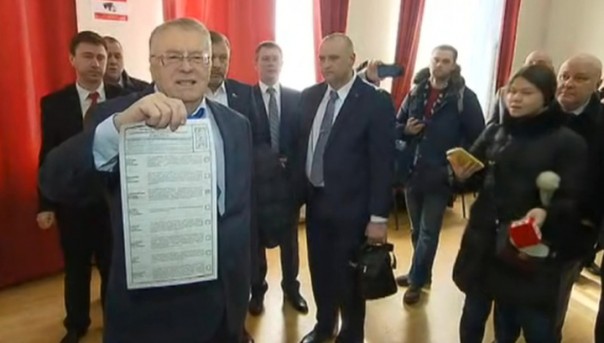 Жириновский выбрал "верховного правителя Земли"