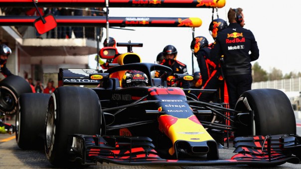 Сергей Злобин: «Перемены в «Формуле-1»? Осталось заменить шампанское на компот, а кубки – на плюшевые игрушки»