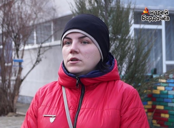 Цепные псы Порошенко из ВСУ, ранили, а потом издеваясь убили пленного ДНР. На линии фронта. Подборка видео из Новороссии 28-03-2018