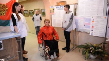 Центризбирком: волонтеры помогут пенсионерам и инвалидам прибыть на избирательные участки