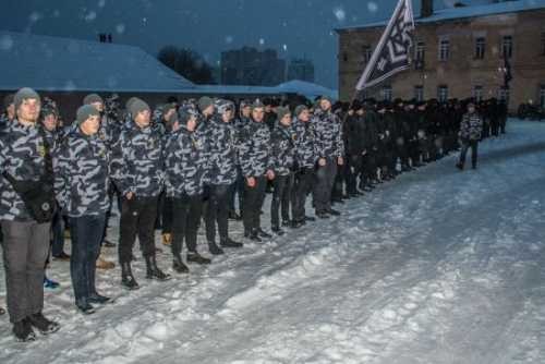 Итоги недели. Холуёвщина на поводке