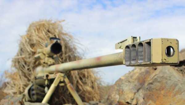 Российский снайпер изрешетил современный бронежилет американского солдата