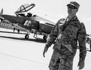 Пентагон приостановил закупку F-35