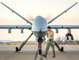 Американские беспилотники сами будут решать, кого убивать
