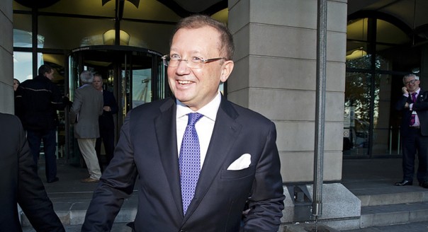 «Хотел огурчиков принести, бутербродов, каши гречневой»: посол России в Великобритании пожаловался, что его не пустили к Скрипалям