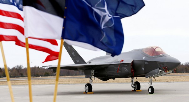 Страны Балтии просят Запад об оккупации. Ростислав Ищенко