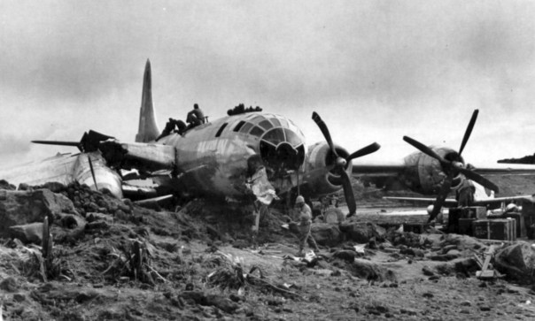 12 апреля — чёрный день авиации США