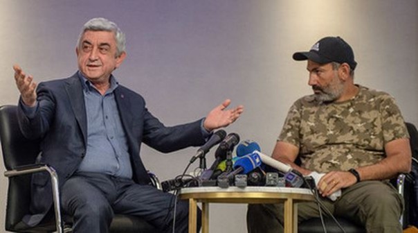 В Армению идет война?