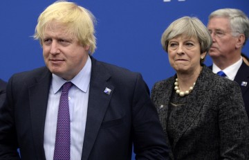 Англосаксы доигрались: Скрипалей отравили британским нервнопаралитическим газом