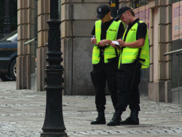 Проломленный череп и откушенный язык. В Польше жестоко избили трёх украинцев