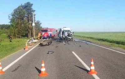 Детская футбольная команда из Украины попала в ДТП в Белоруссии, есть погибший.