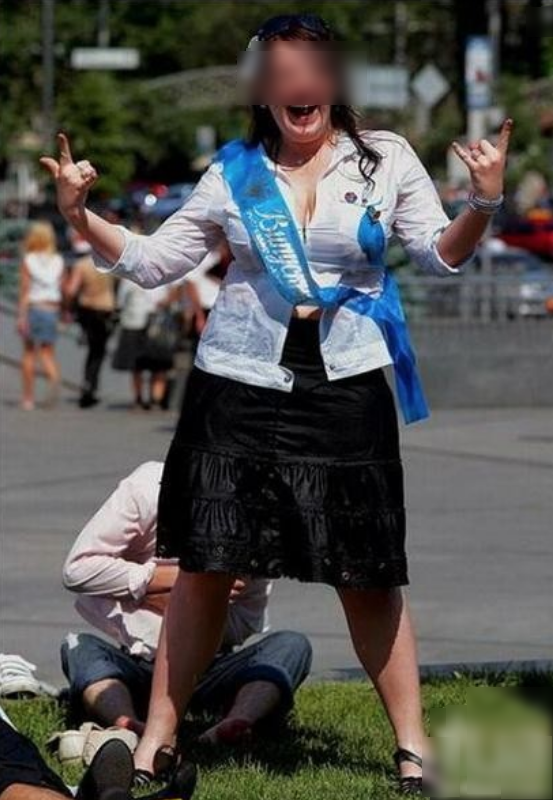 "День блюющих бантиков" (15 фото)