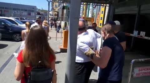 «XXI century of stupid» представляет: СБУ обнародовала видео задержания подозреваемого в покушении на Бабченко