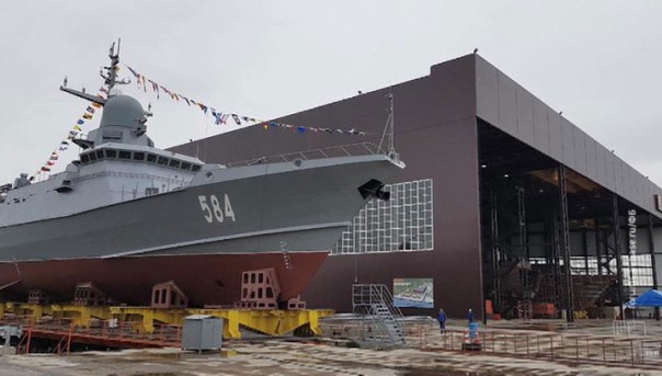 В Петербурге спустят на воду малый ракетный корабль "Шквал"