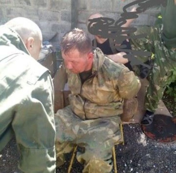 Укрофашисты в ходе рейда в Донбассе взяли в плен бойца ДНР