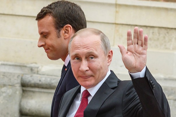 Хитрый Макрон / Павел Шипилин