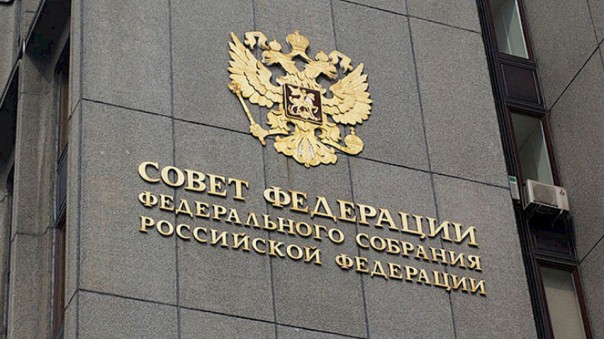 Оголтелое украинское быдло пытается поддерживать антироссийский курс