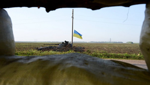 Укрофашисты обстреляли автомобили ОБСЕ и МЧС ДНР