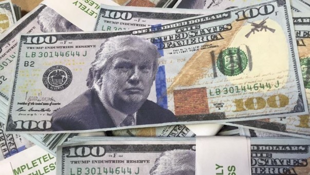 Раскрыт секрет непредсказуемости Трампа: кто наживается на его решениях?