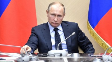 Путин уволил пятерых генералов и двух прокуроров