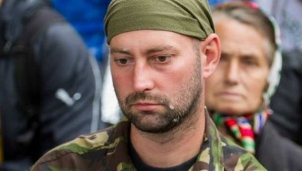 Главный правосек оправдывается за взрыв машины у своего дома