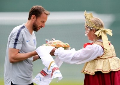 Тональность британских статей о ЧМ изменилась