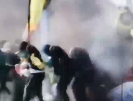 Опубликовано видео момента покушения на президента Зимбабве