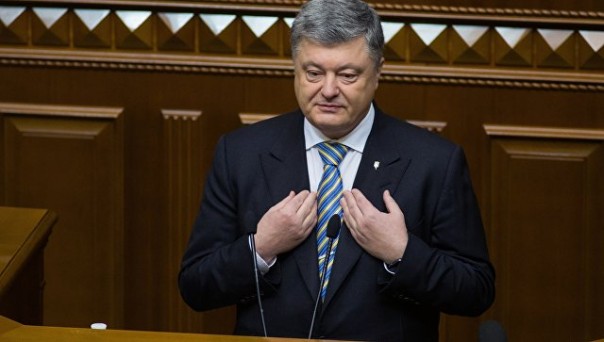 Порошенко заявил, что над Севастополем будет поднят флаг Украины