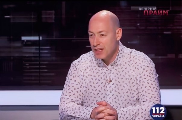 «Все прос**ли, расстрелять как при Сталине!», – Гордон устроил истерику в прямом эфире