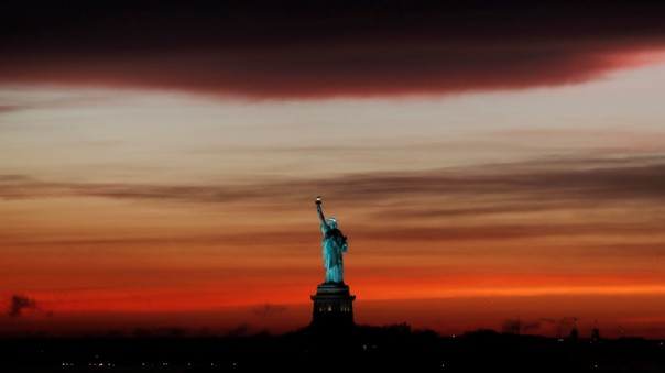 New York Times: в торговую войну с США оказались втянуты как союзники, так и противники Вашингтона