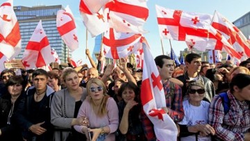Вашингтон приводит к власти своих людей в Закавказье