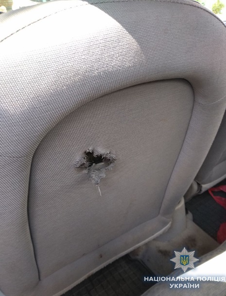 Украина а-ля 90-е: Отстреливают полицейских, стреляют экс-полицейские, взрывают директоров компаний... и прочий беспредел