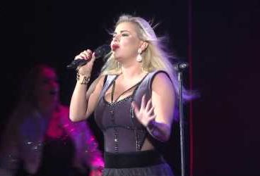 Анна Семенович и Денис Майданов выступили в Донецке