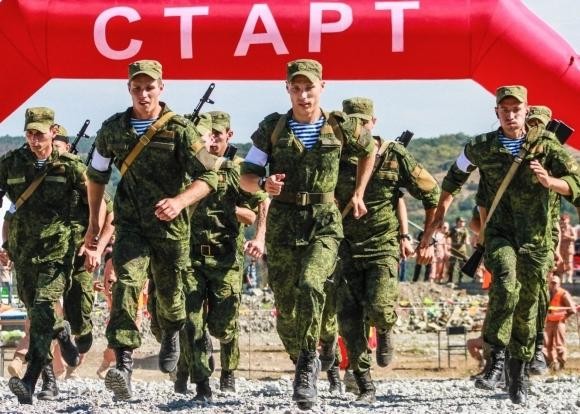 Российские военнослужащие ведут на конкурсах АрМИ – 2018