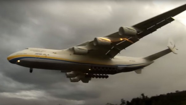 Украинские пилоты Ан-225 едва не разбили самолёт-гигант