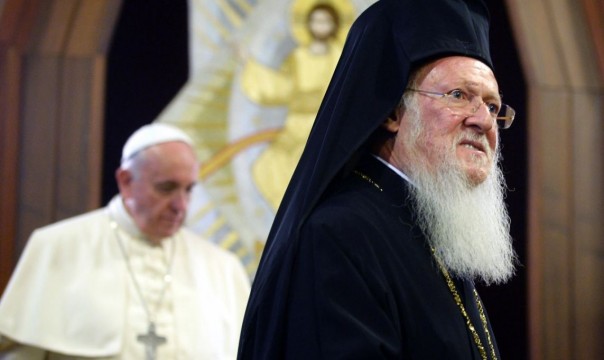 С чем посланцы Варфоломея едут в Москву