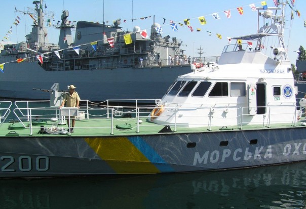 Киеву предложили вступить в бой с русскими или убираться из Азовского моря