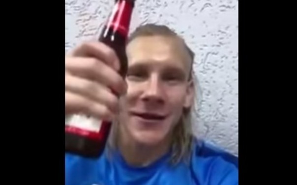 "Слава Украине! Белград гори!" - и снова говорите не политический лозунг?